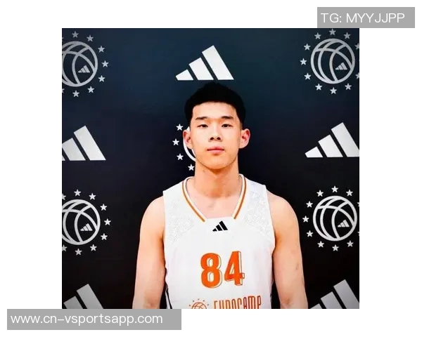 林葳期待展现最佳状态休息日热衷高尔夫运动