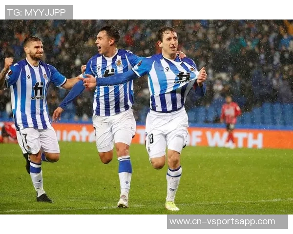 埃因霍温主帅称拜仁进攻火力惊人我们将全力以赴争取胜利 埃因霍温主帅称拜仁进攻火力惊人我们将全力以赴争取胜利